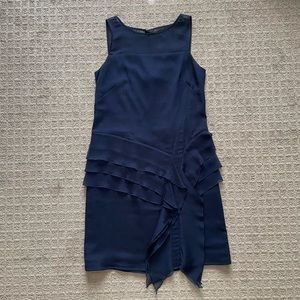 Jessica Simpson beautiful dress. Worn twice. Size 6. Excellent  condition.